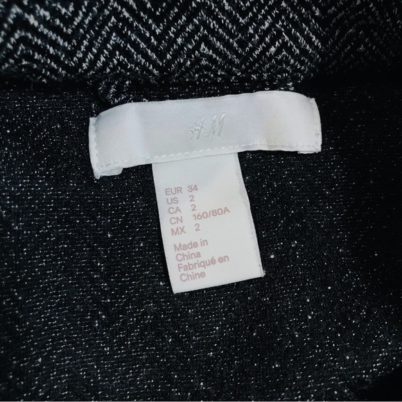 [H&M] Lightweight Herringbone Blazer Sz US 2 - Picture 9 of 9